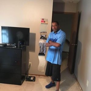 Meet your Posher, Corey